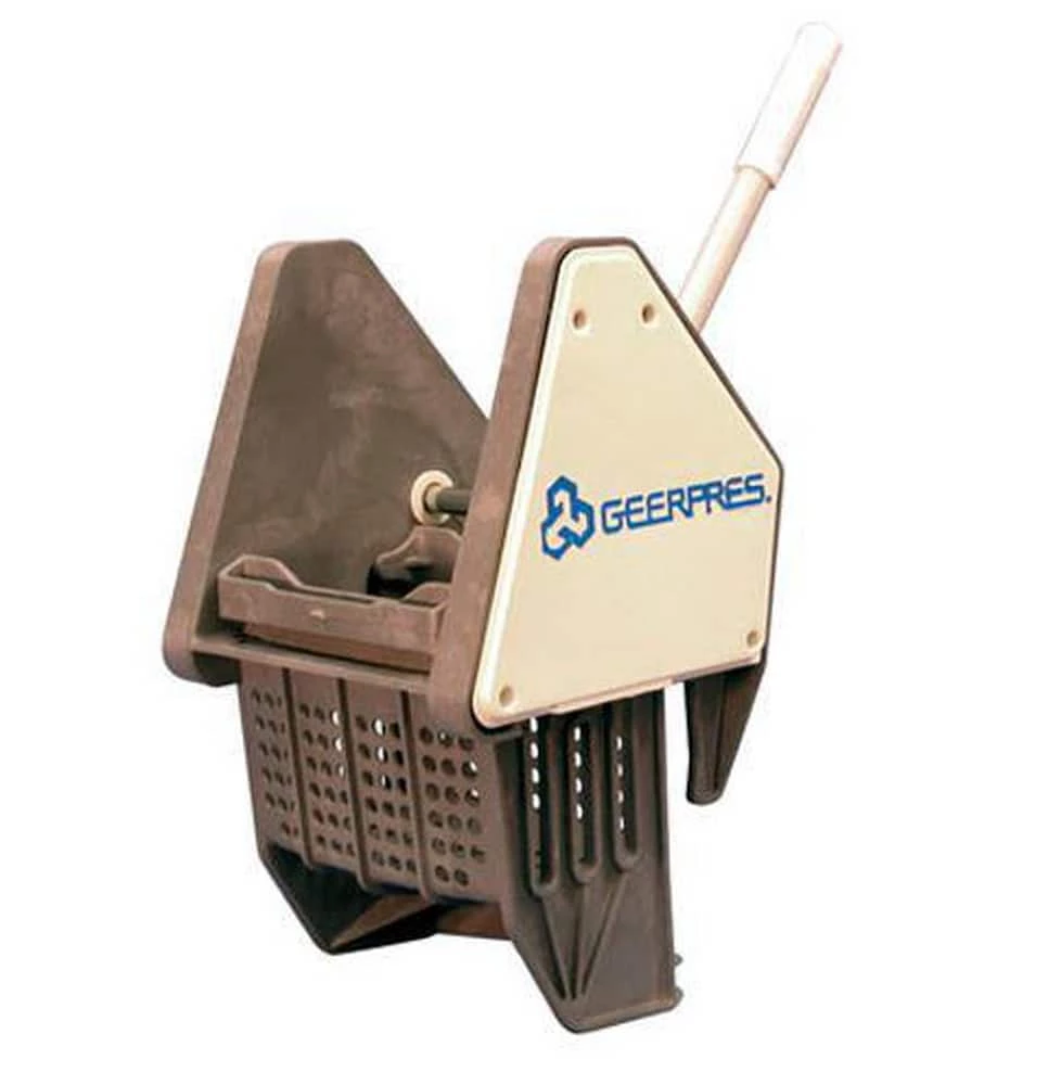 Cheapest 🛒 Geerpres® Ultra® 32 oz. Plastic Down-press Wringer in Grey for Champ™ GPS 2520 Plastic Bucket ✔️